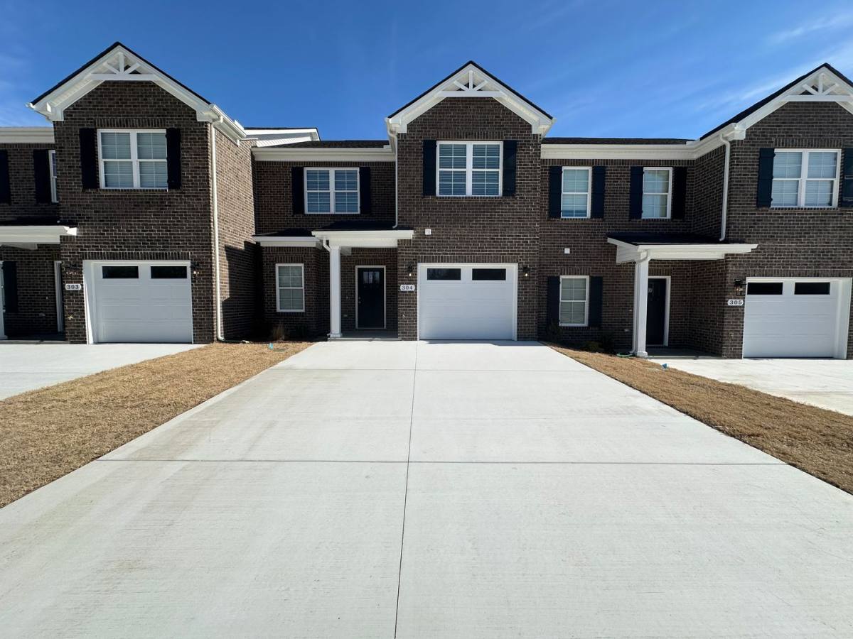 Townhouse for rent at 1850 Madison Way, Shelbyville, TN 37160