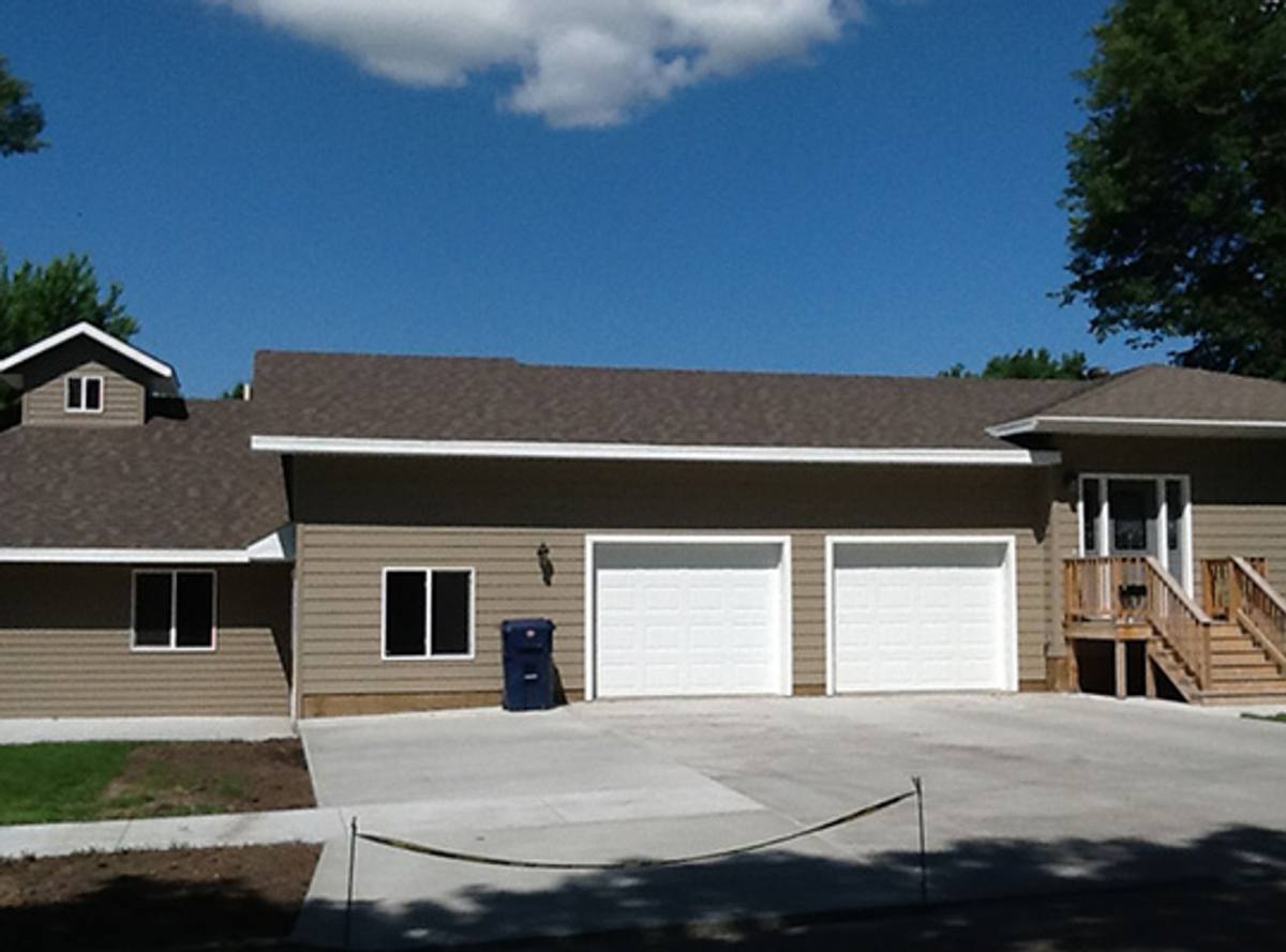 Apartment for rent at 303-307 3rd St NE, Watertown, SD 57201