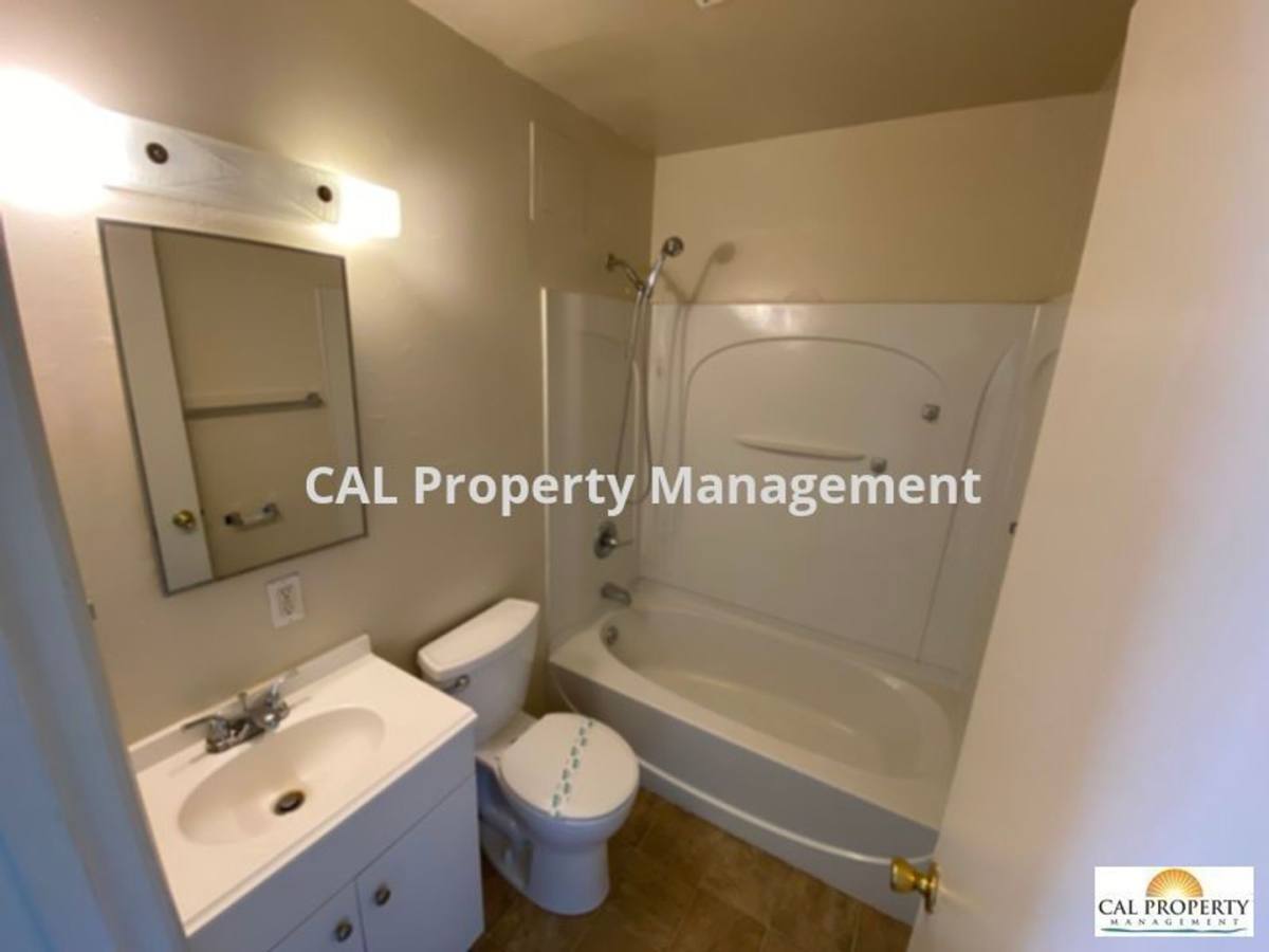Apartment for rent at 270 Harvest St, Salinas, CA 93901