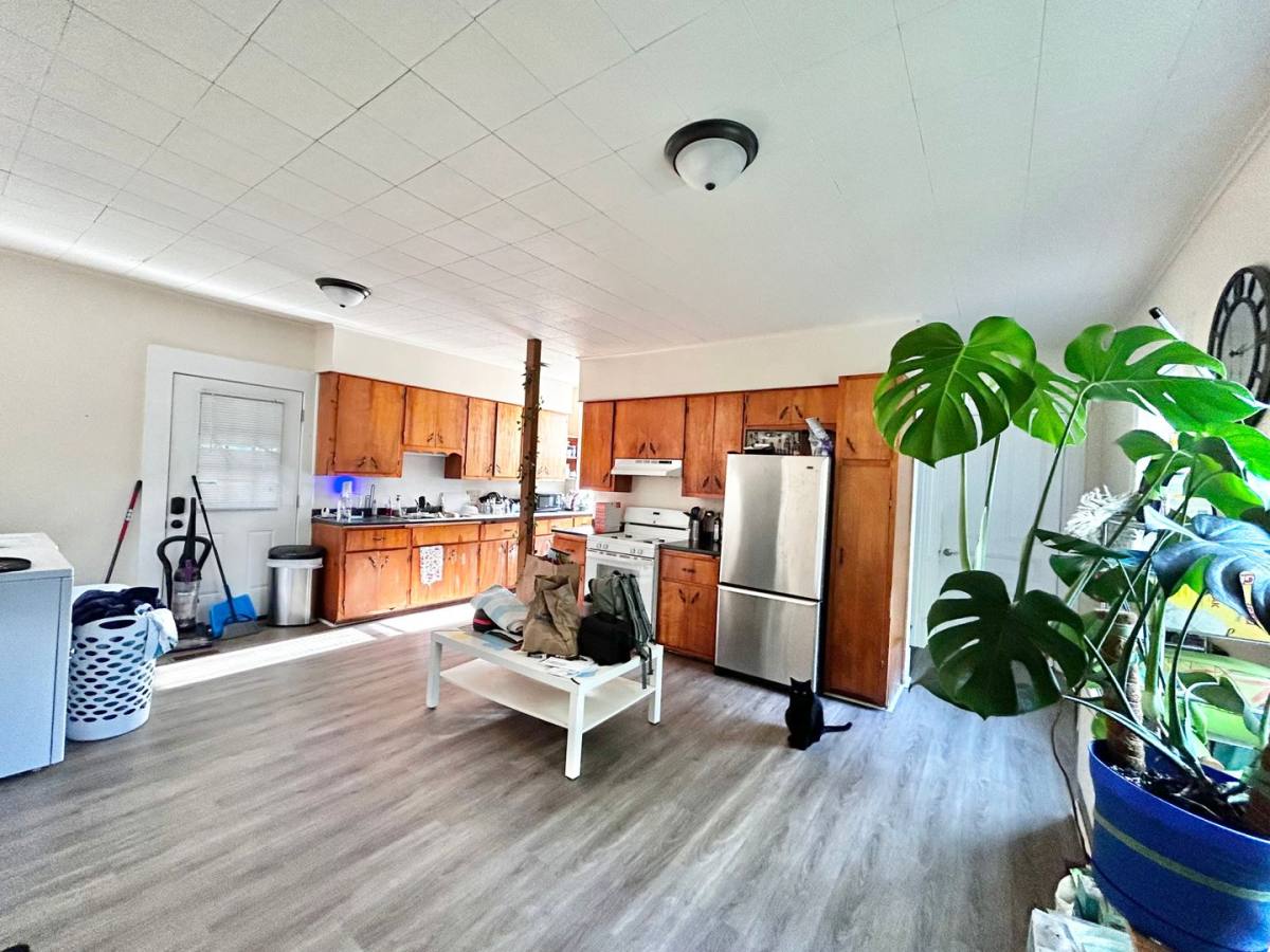Apartment for rent at 180 Federal St, Saint Albans, VT 05478