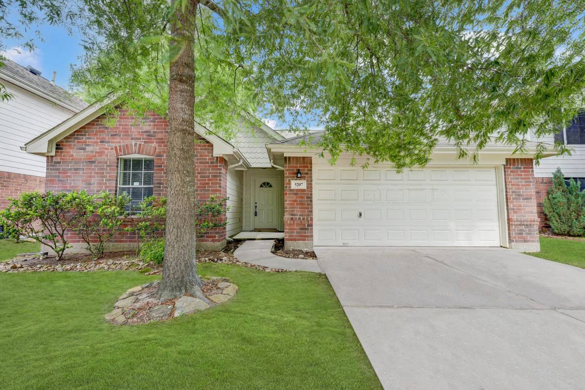House for rent at 5207 Flax Bourton St, Humble, TX 77346