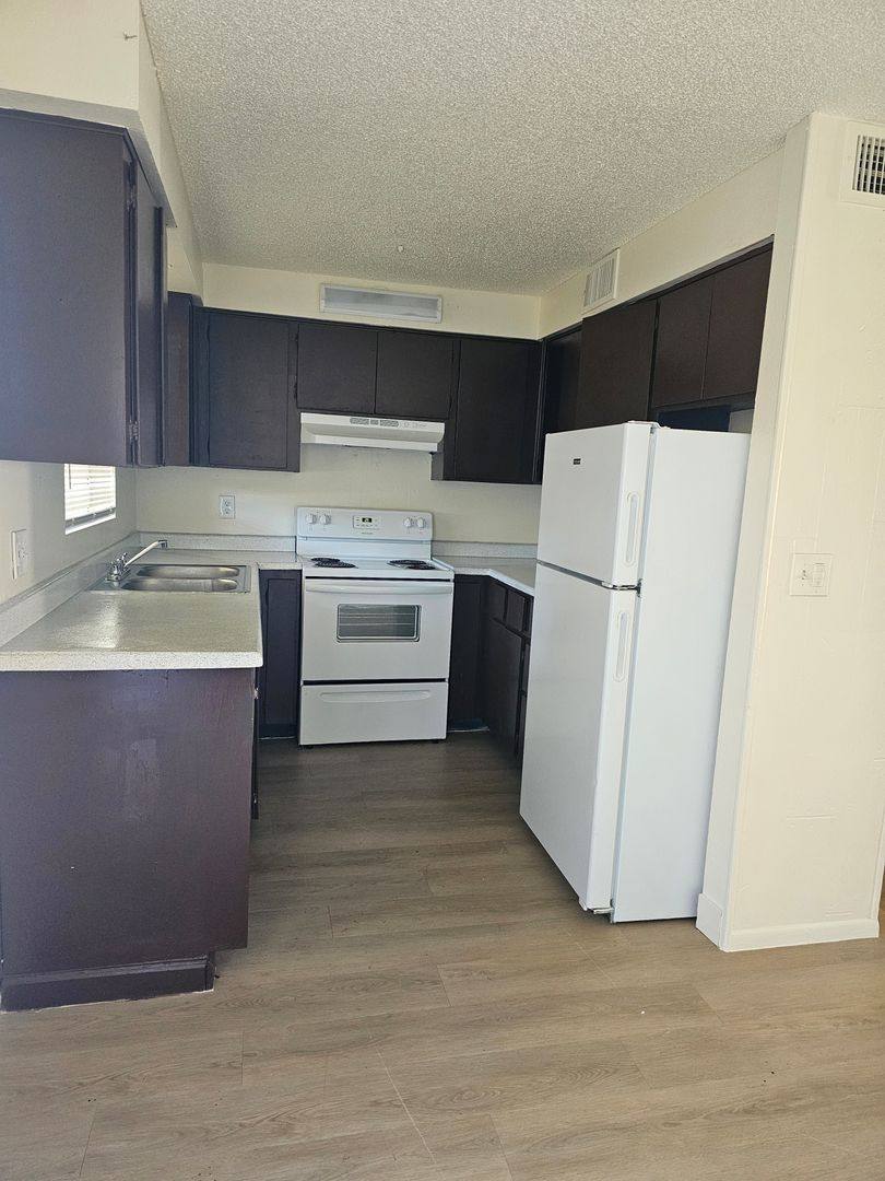 Apartment for rent at 3518 W Dunlap Ave, Phoenix, AZ 85051