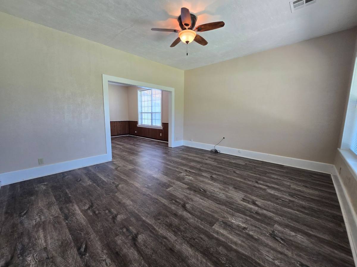House for rent at 400 S Cash, Asher, OK 74826