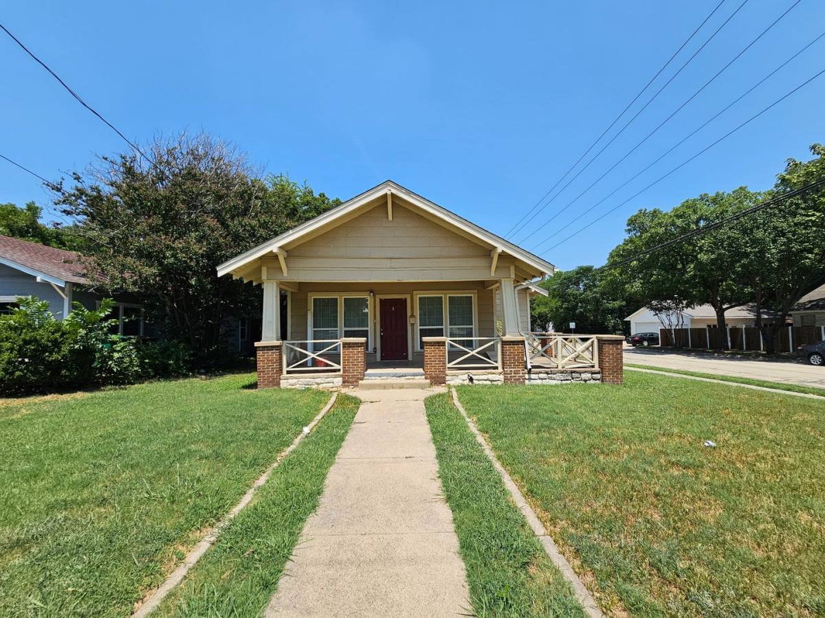 House for rent at 1100 Egan St, Denton, TX 76201