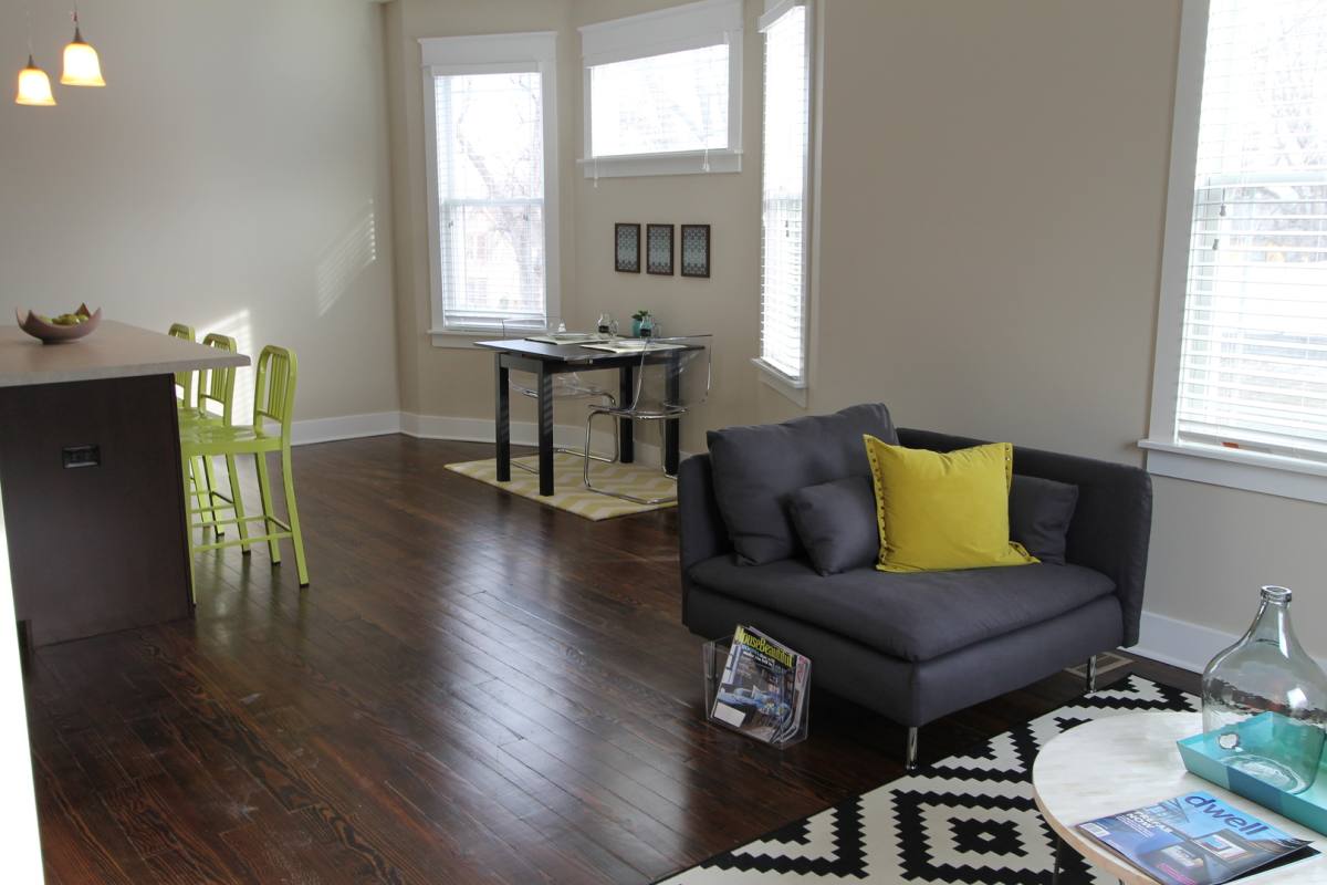 Apartment for rent at 2102 Vinton St, Omaha, NE 68108