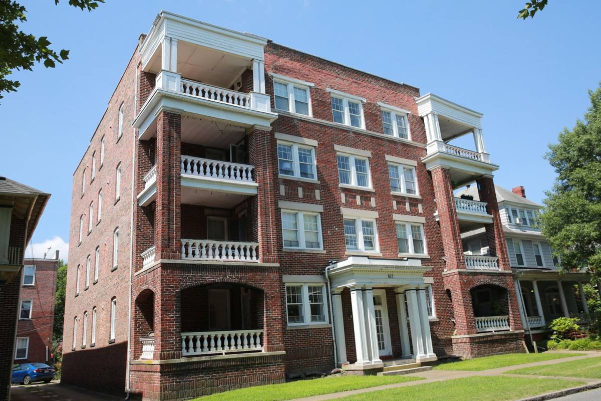 Apartment for rent at 625 W Princess Anne Rd, Norfolk, VA 23517