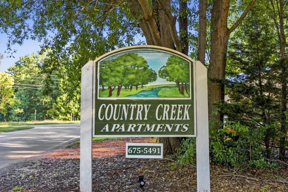 Apartment for rent at 208 N Georgia Ave, Chesnee, SC 29323