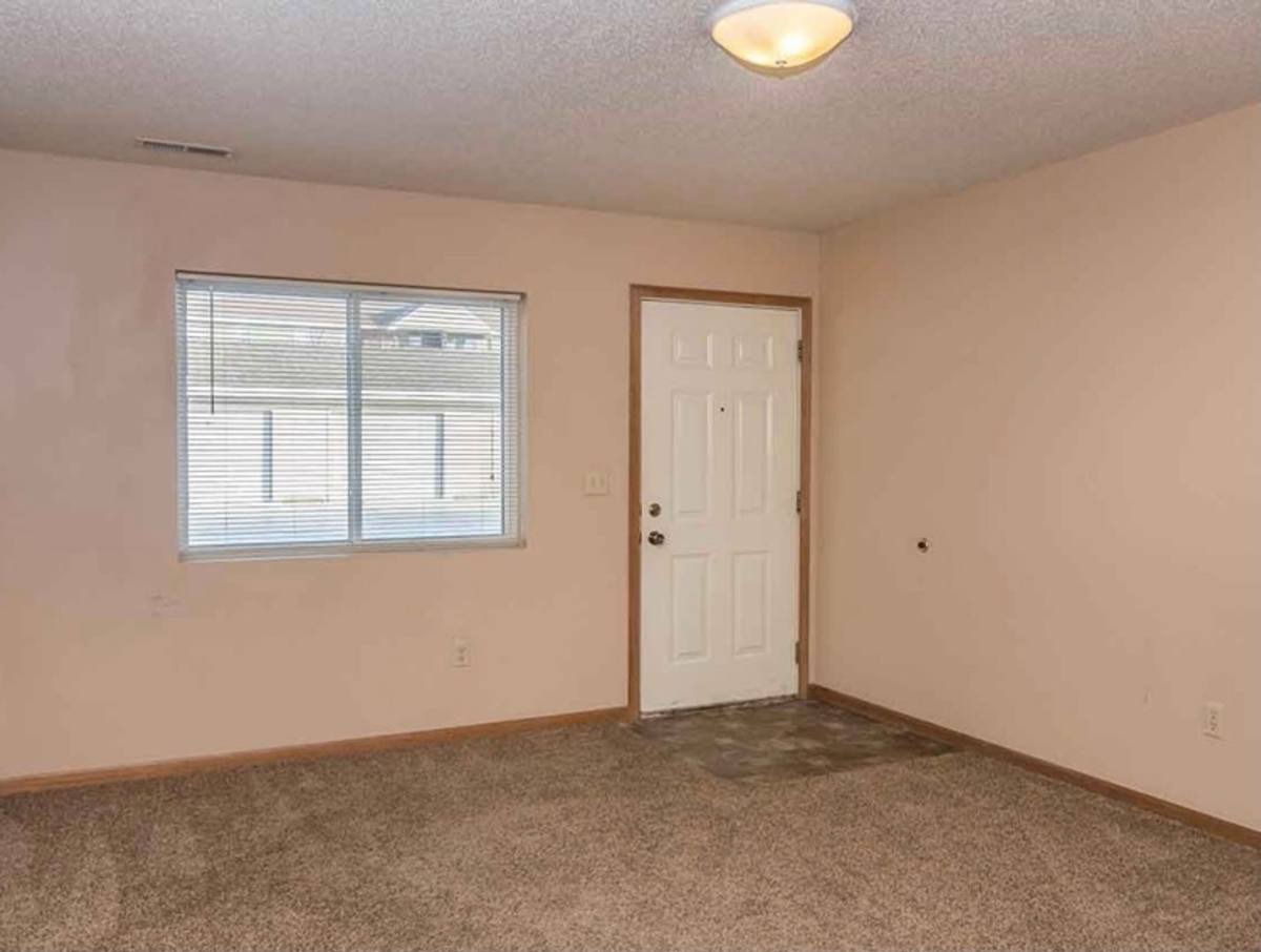 Townhouse for rent at 4620 E 6th St, Sioux Falls, SD 57110
