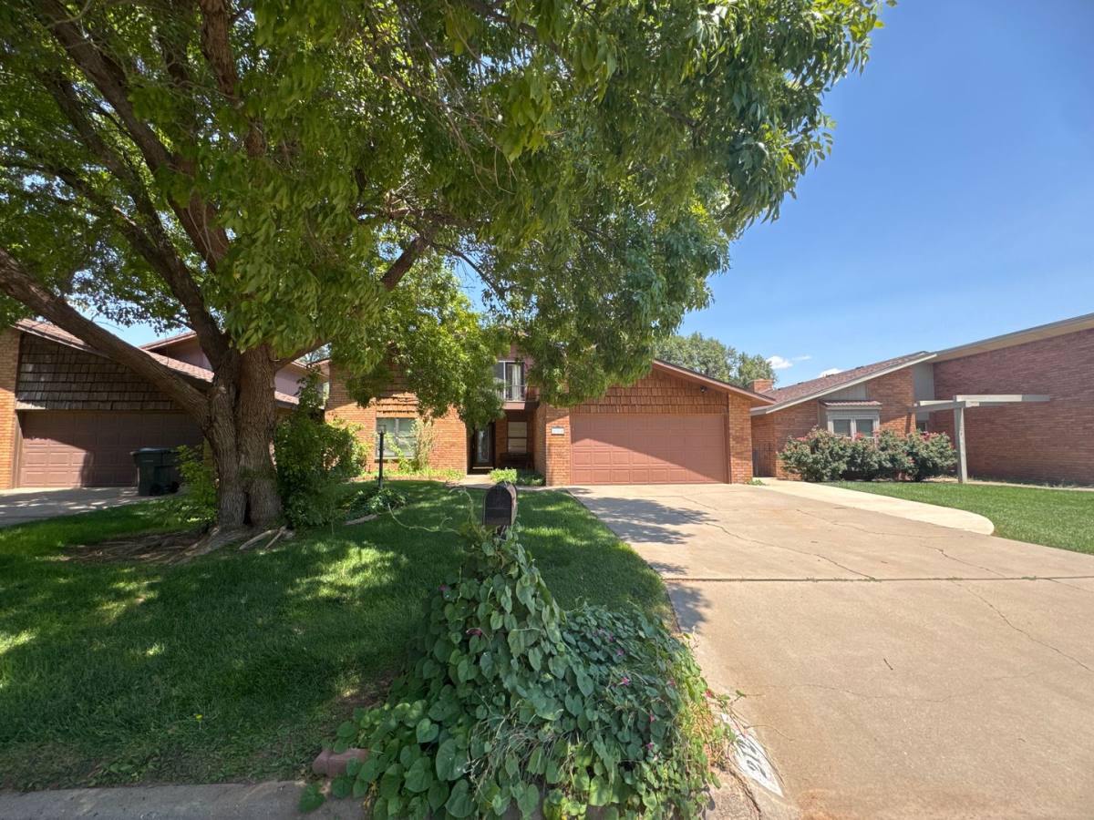 House for rent at 212 Lakeview Terrace, Clovis, NM 88101