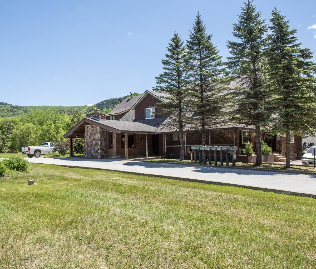 Townhouse for rent at 1022 US-Route 4 E, Rutland, VT 05701