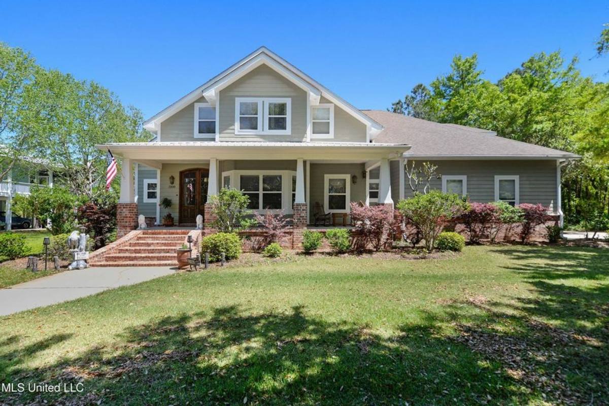 House for rent at 3100 Eagle Point Rd, Ocean Springs, MS 39564