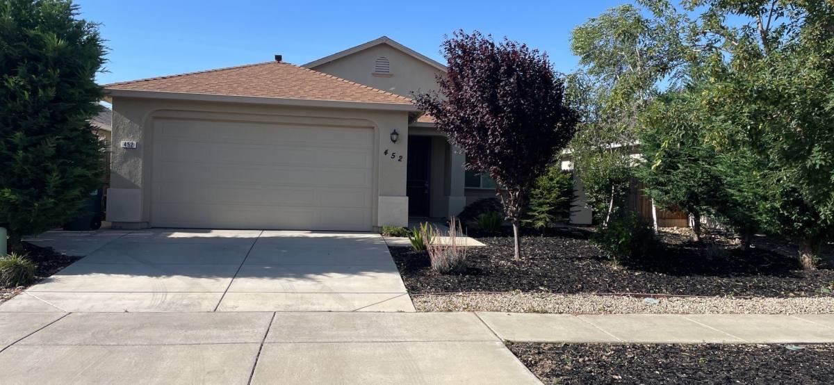 House for rent at 452 Glendon Place, Merced, CA 95348