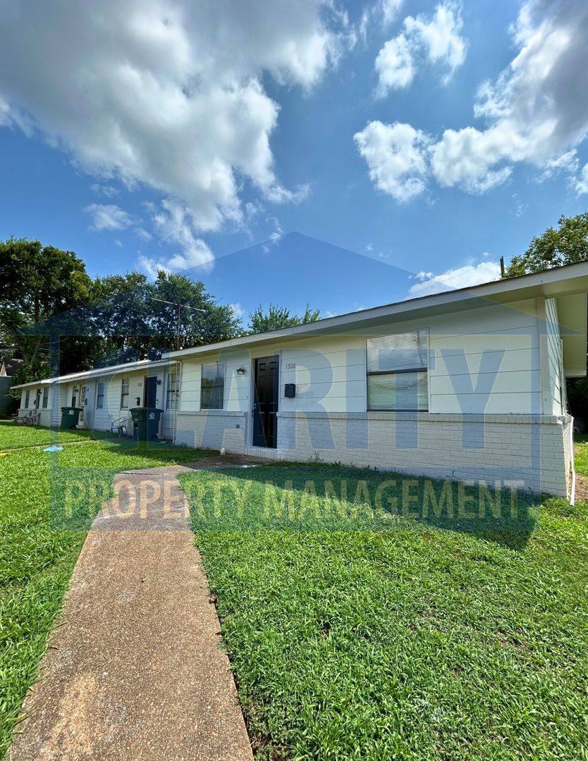 Apartment for rent at 1308-1314 Citico Ave, Chattanooga, TN 37404
