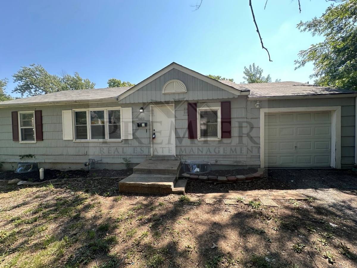 House for rent at 10011 Bellaire, Kansas City, MO 64134
