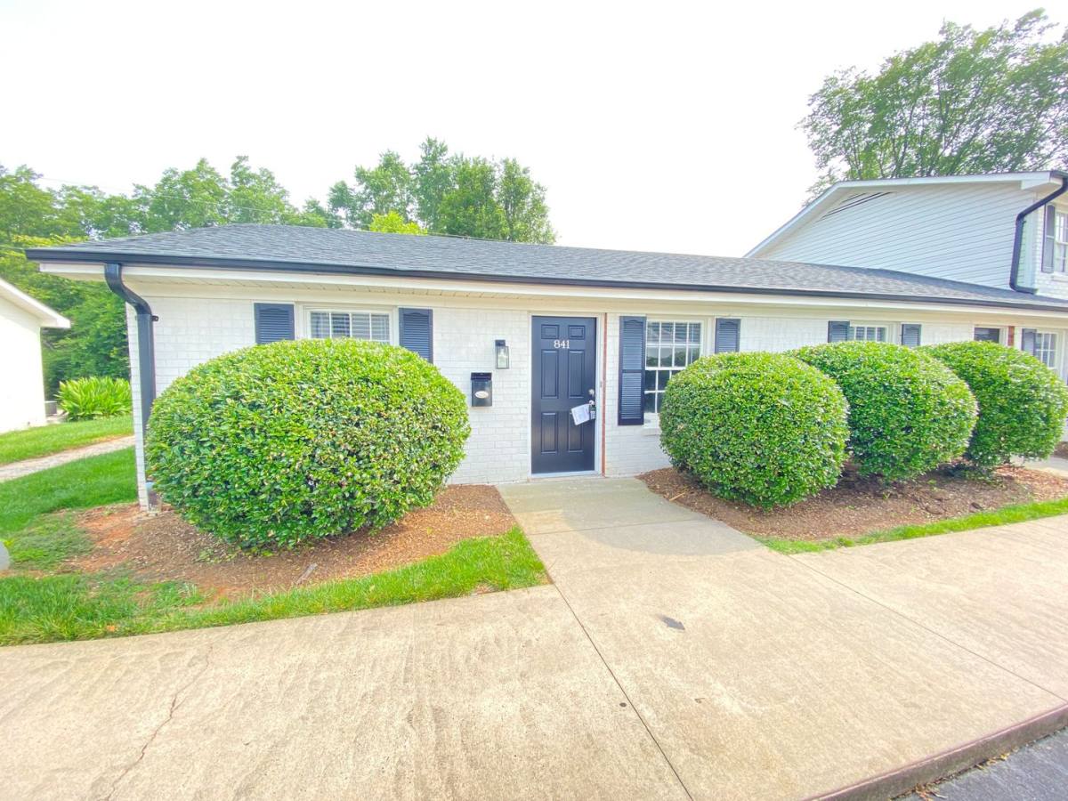 Apartment for rent at 1300 Oakwood Ave, Kannapolis, NC 28081