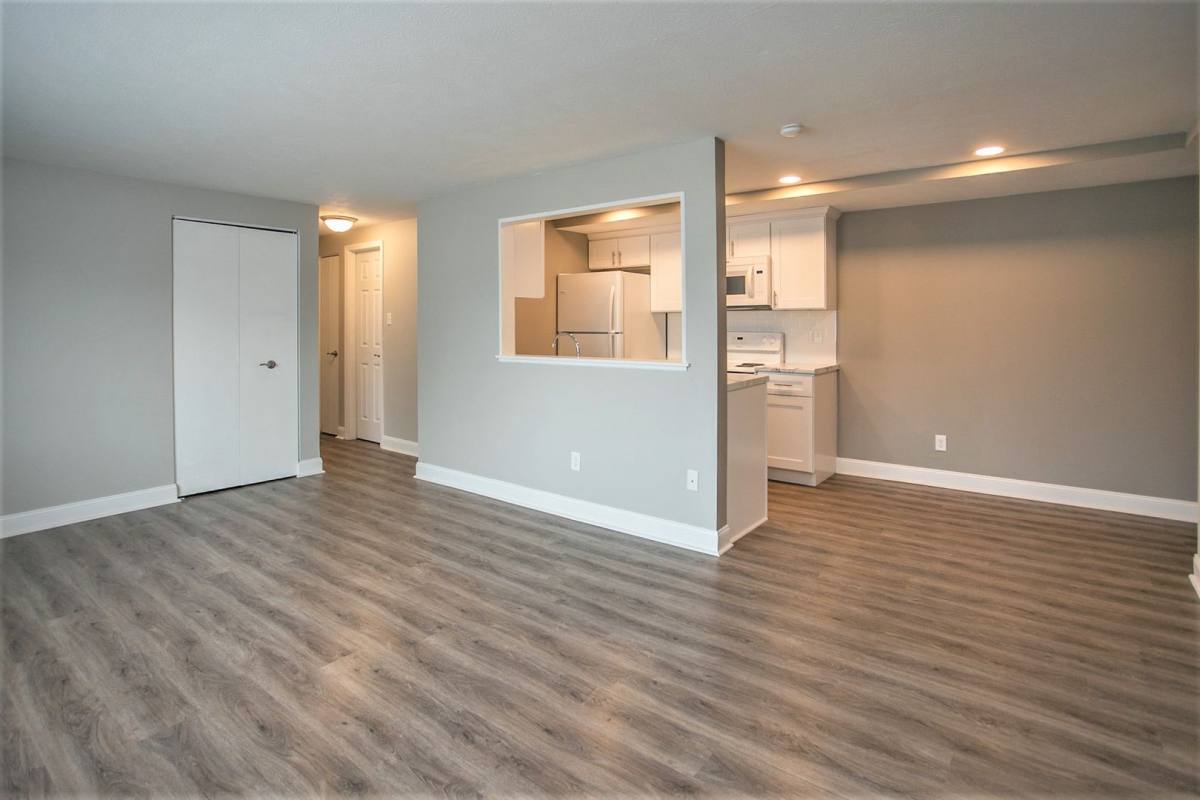 Apartment for rent at 21930-74 Sheldon Rd, Brookpark, OH 44142