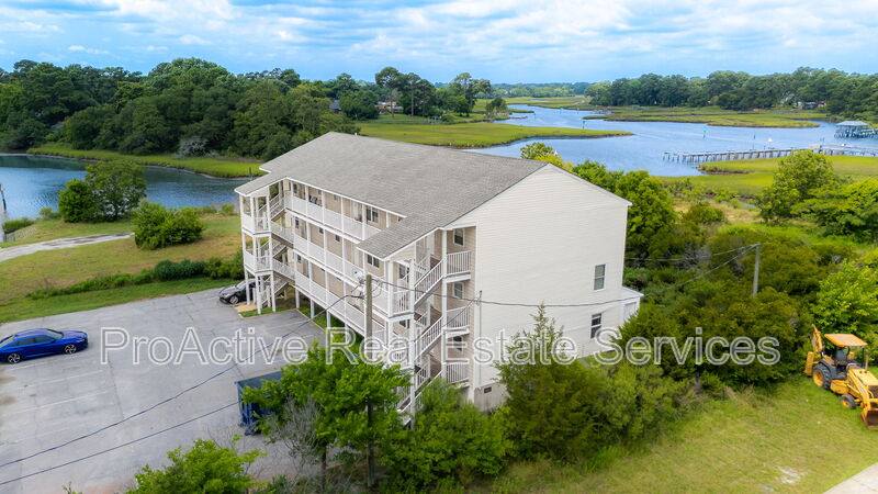 9527 3rd Bay St, Norfolk, VA 23518