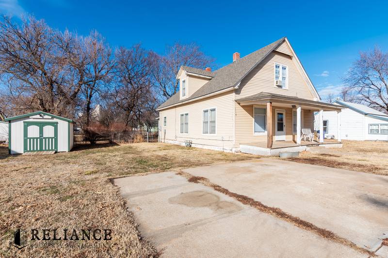 House for rent at 511 S King, Mount Hope, KS 67108