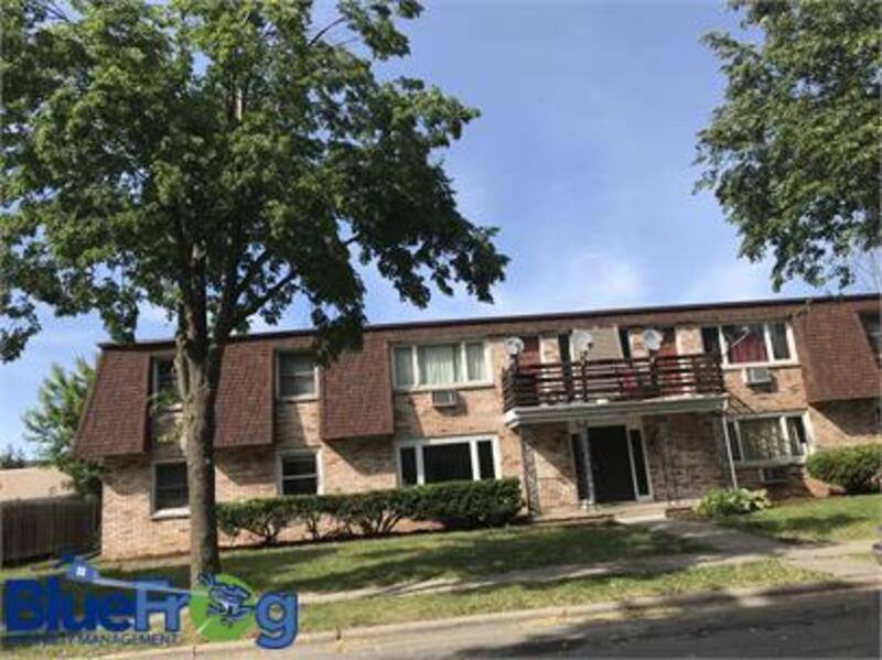 Apartment for rent at 1749 Edison St #7, Green Bay, WI 54302