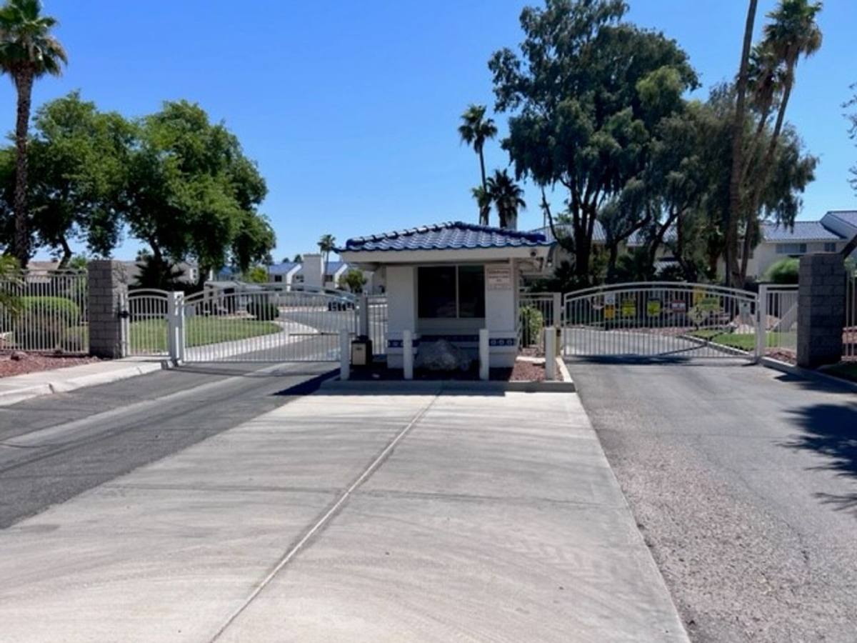 Condo for rent at 1800 Clubhouse Dr, Bullhead City, AZ 86442