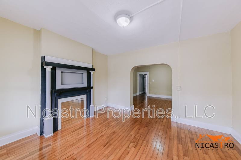 Apartment for rent at 138 E 11th Ave, Columbus, OH 43201