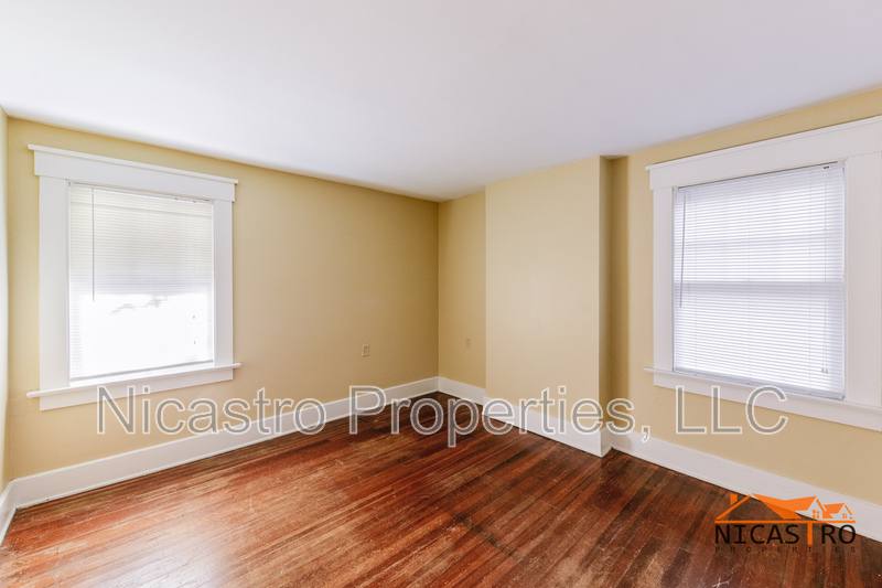 House for rent at 2097 Summit St, Columbus, OH 43201