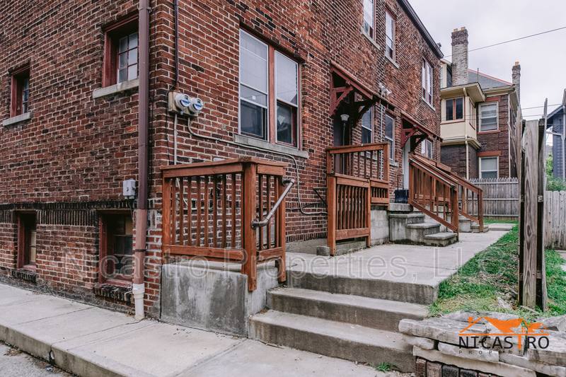 Apartment for rent at 2070 Indianola Ave, Columbus, OH 43201