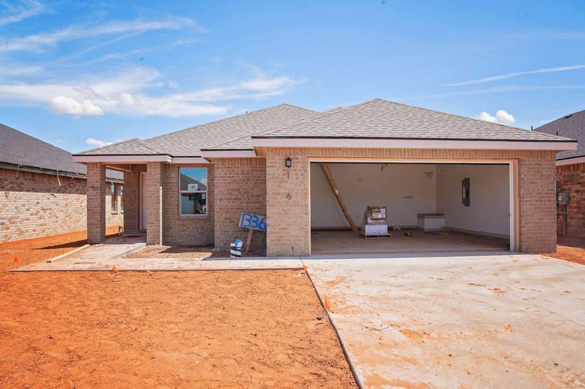 House for rent at 1336 Bajada St, Midland, TX 79705