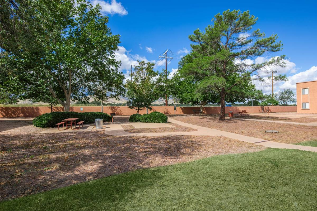 Apartment for rent at 100 E Golf Links Rd, Sierra Vista, AZ 85635