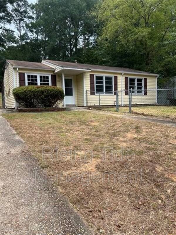 House for rent at 1121 Avondale Rd, Montgomery, AL 36109