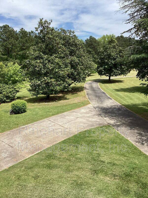 House for rent at 3303 Edgeland Rd, Richburg, SC 29729