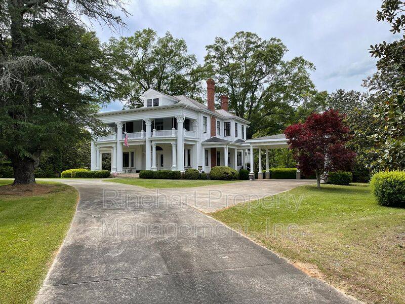 House for rent at 3303 Edgeland Rd, Richburg, SC 29729