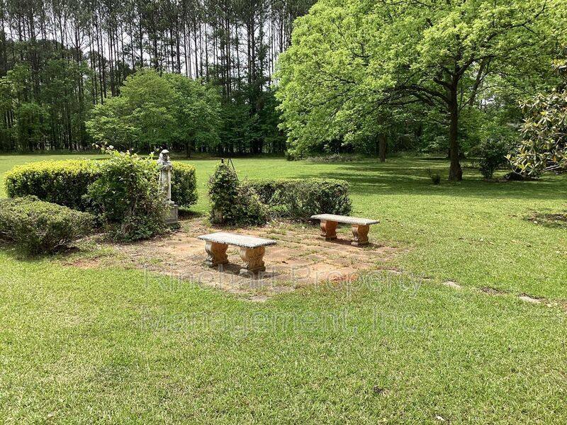 House for rent at 3303 Edgeland Rd, Richburg, SC 29729