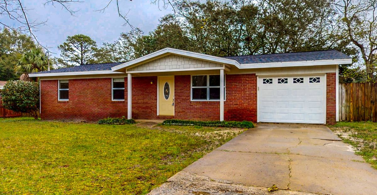 House for rent at 330 Stahlman Ave, Destin, FL 32541