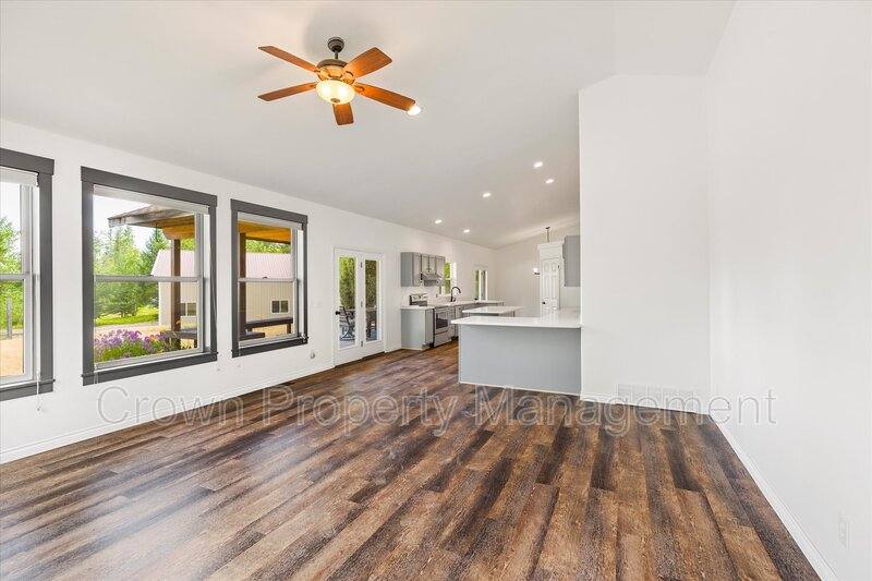 House for rent at 2530 E Edgewood Dr, Whitefish, MT 59937
