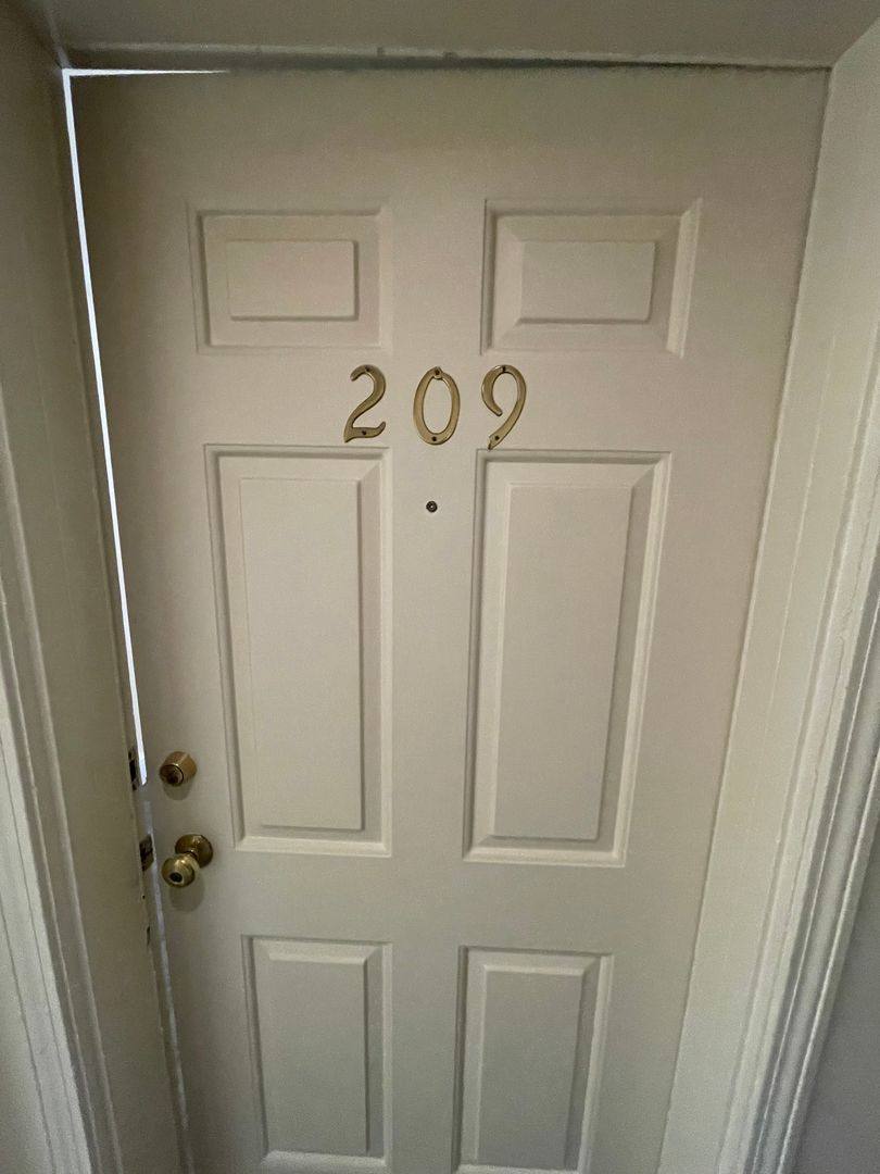 Apartment for rent at 13-17 Washington St, Springvale, ME 04083