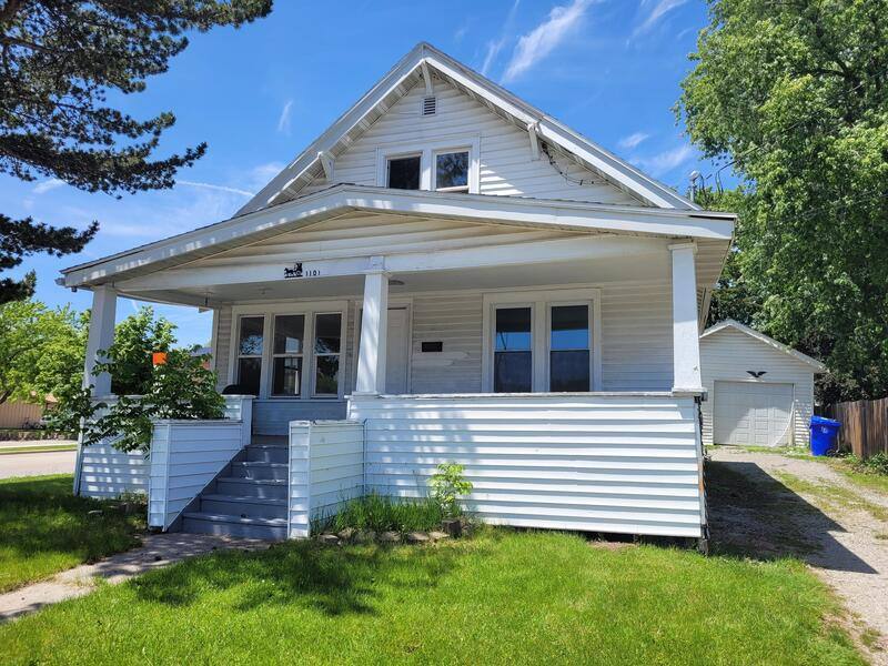 House for rent at 1101 Lawe St, Kaukauna, WI 54130