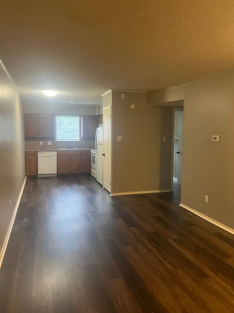 Apartment for rent at 2603 S Waldron, Fort Smith, AR 72903