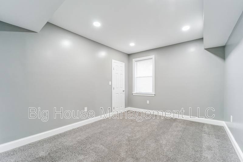 Apartment for rent at 4806 Liberty Heights Ave #4, Gwynn Oak, MD 21207