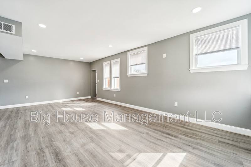 Apartment for rent at 4806 Liberty Heights Ave #4, Gwynn Oak, MD 21207