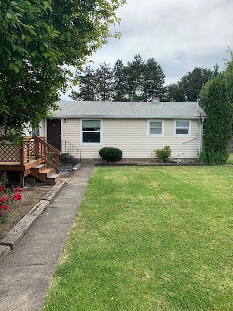 Apartment for rent at 4925 SE 3rd St, Corvallis, OR 97333