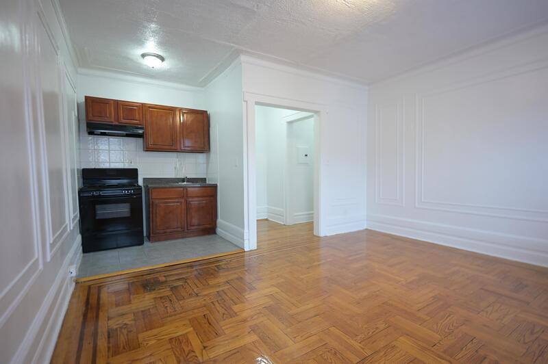 Apartment for rent at 266 4th Ave #26B, East Orange, NJ 07017