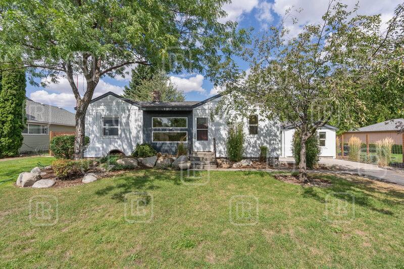House for rent at 12707 E Main Ave, Spokane, WA 99216