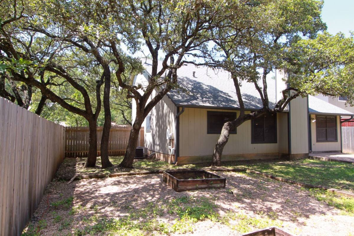 House for rent at 6905 Tesoro Trail, Austin, TX 78729