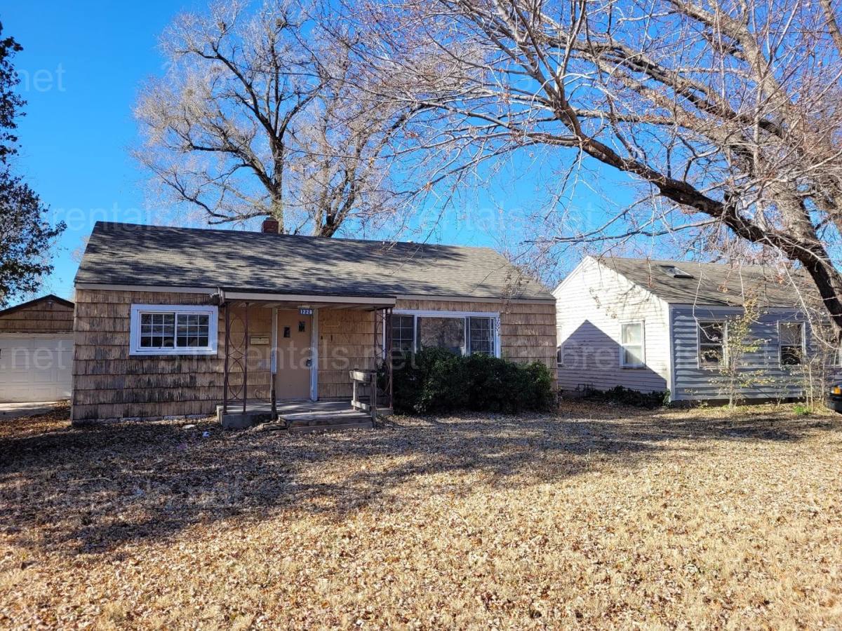 House for rent at 1229 S Fern, Wichita, KS 67213