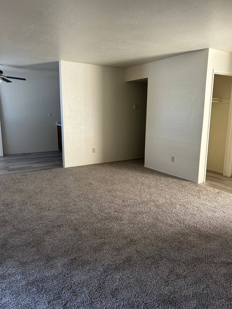 Apartment for rent at 1145 N Lincoln St, Dixon, CA 95620