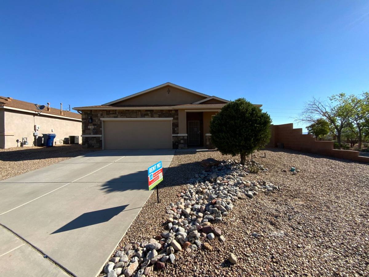 House for rent at 101 Big Sky Ave SW, Los Lunas, NM 87031