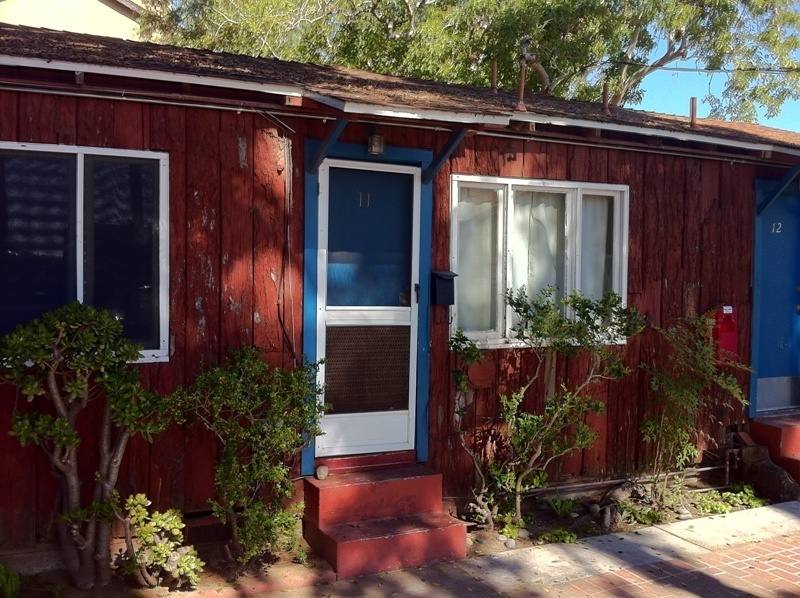 Apartment for rent at 1660 N Coast Highway 101, Encinitas, CA 92024