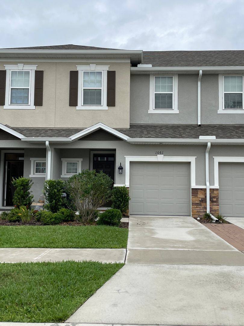 Townhouse for rent at 1061 Amber Leaf Trail, Wesley Chapel, FL 33544