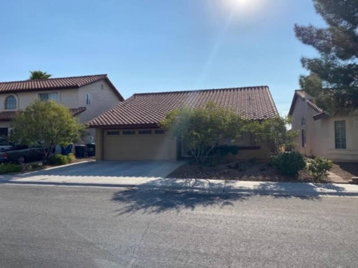 House for rent at 3144 Ivory Coast Dr, Las Vegas, NV 89117
